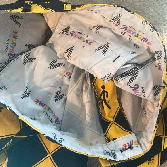 Royal and awesome mens size 36 fun print golf shorts - Picture 7 of 9